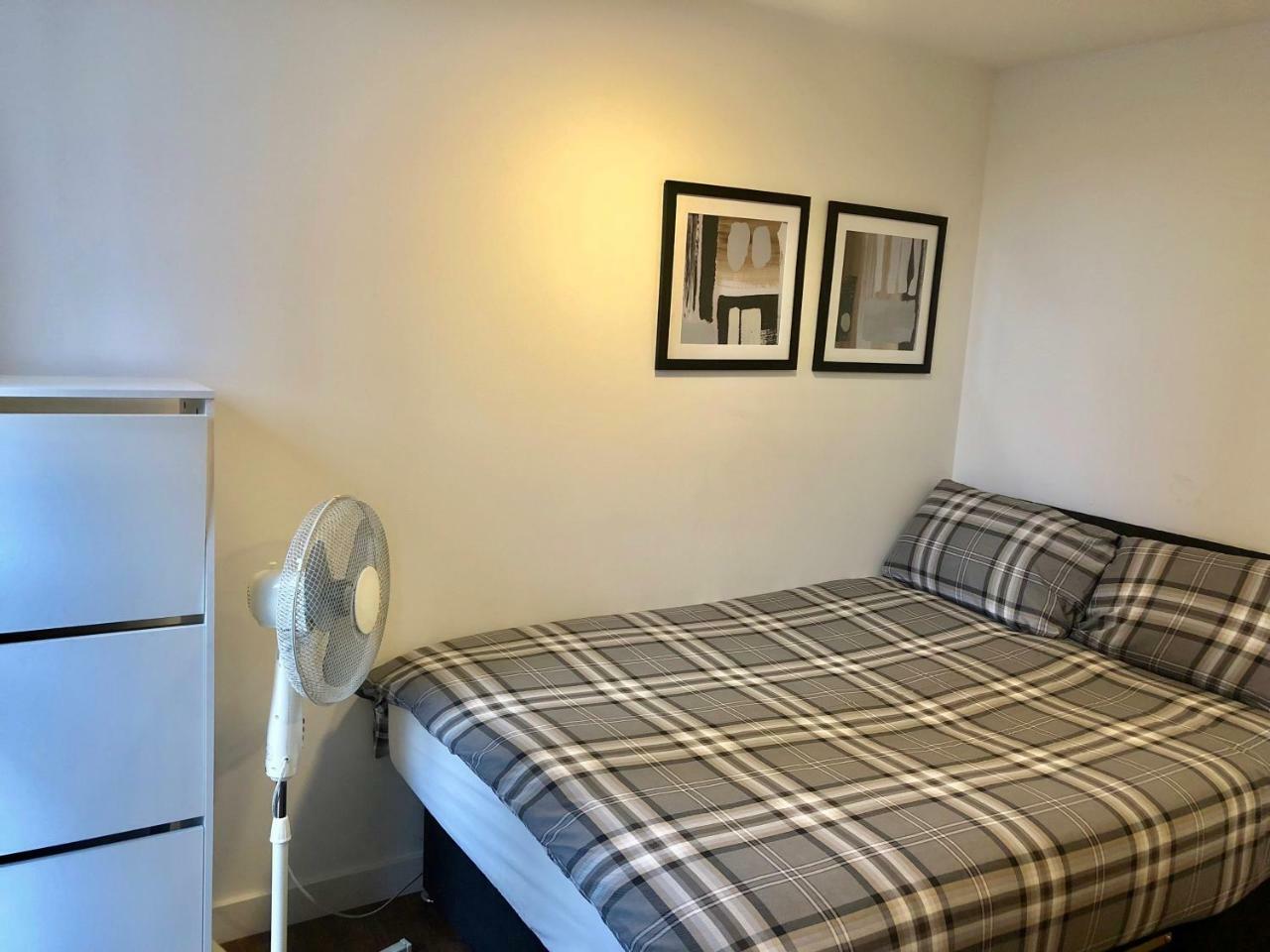 Tower Hill Apartment London