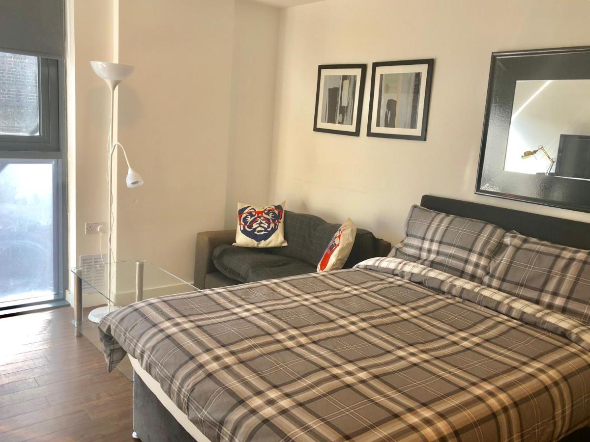 Tower Hill Apartment London